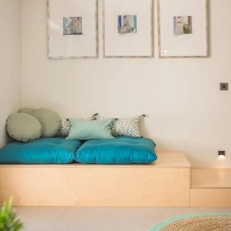Harmony Suites Khelmáta Room photo